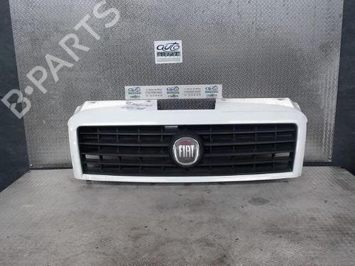 Grill FIAT DOBLO Box Body/MPV (223_) 1.3 JTD 16V Multijet (84 hp) 24096626
