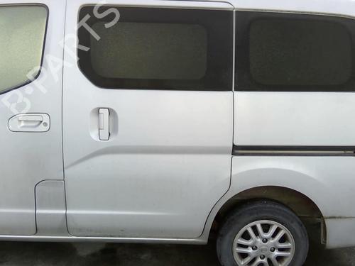 Left slide door NISSAN NV200 / EVALIA Bus 1.5 dCi 90 (M20, M20M) | BP24081822C74 