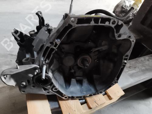 Used Gearbox Gearbox RENAULT CLIO IV Grandtour (KH_) 1.5 dCi 90 (KHN3, KHN4) (90 hp) 33947732 33947732