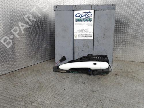 Used Front right exterior door handle RENAULT CLIO IV (BH_) 0.9 TCe 90 (BHNF, BHMA, BHMH, BHJK, BHJR) (90 hp) 24078425