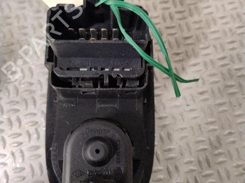 Used Left front window switch RENAULT MASTER III Bus (JV) 2.3 dCi 110 FWD (JV0R, JV0W) (110 hp) 26968986