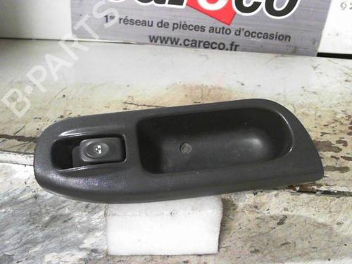 Used Switch Switch RENAULT SCÉNIC I MPV (JA0/1_, FA0_) 1.9 dCi (JA05, JA1F) (102 hp) 24066409 24066409