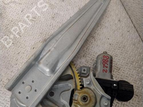 Used Rear left window mechanism TOYOTA YARIS (_P9_) 1.33 VVT-i (NSP90_, NSP90R) (100 hp) 30333178