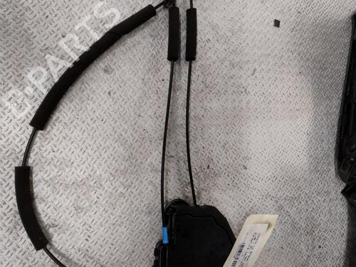 rear-left-lock-toyota-c-hr-_x1_-2016-26450117 main image