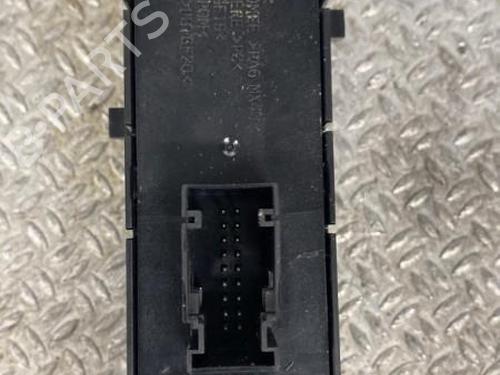 Used Warning switch Warning switch PEUGEOT 3008 I MPV (0U_) 2.0 HDi Hybrid4 (0URHCA) (200 hp) 24100966 24100966