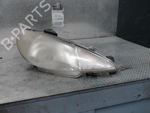 Højre forlygte PEUGEOT 206 Hatchback (2A/C) 1.4 i (75 hp) 24093698