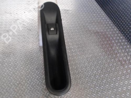 Used Left rear window switch RENAULT ESPACE IV (JK0/1_) 2.0 dCi (JK02, JK03) (131 hp) 24074161