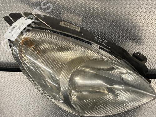 Right headlight CITROËN XSARA PICASSO (N68) 2.0 HDi | BP24072118C29 