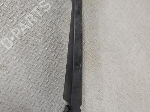 Used Rear windshield wiper arm Rear windshield wiper arm NISSAN LEAF (ZE0) Electric (109 hp) 33835439 33835439