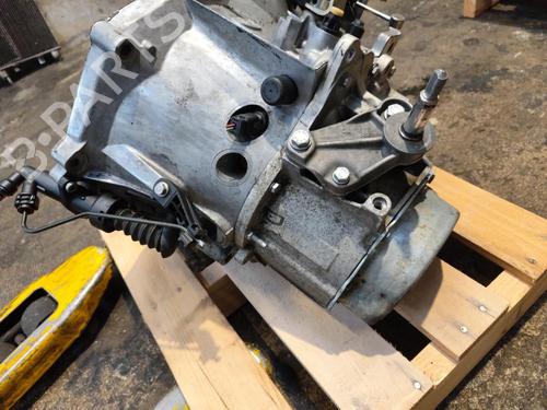 Used Gearbox PEUGEOT PARTNER Tepee 1.6 HDi 90 (92 hp) 31266437