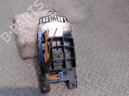 Used Switch Switch BMW 1 (F20) 118 d (143 hp) 24099924 24099924