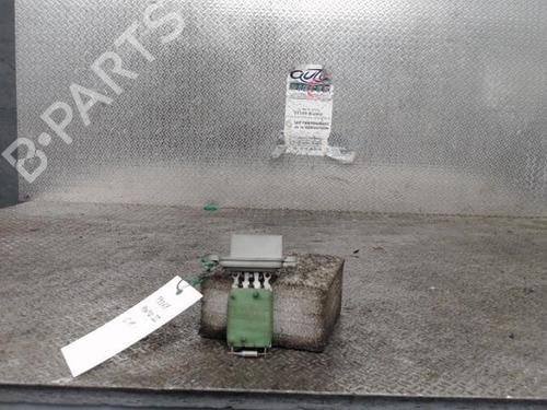 Used Heater resistor Heater resistor FIAT PUNTO (188_) 1.2 16V 80 (188.233, .235, .253, .255, .333, .353, .639,... (80 hp) 24087608 24087608