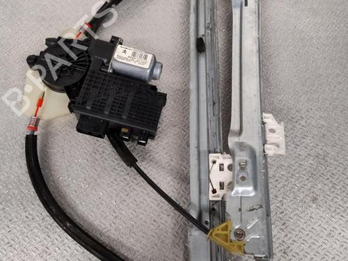 Used Front right window mechanism Front right window mechanism 37038860 37038860