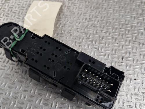 Left front window switch CITROËN C3 II (SC_) 1.4 VTi 95 | BP24098370I27 - Image 3