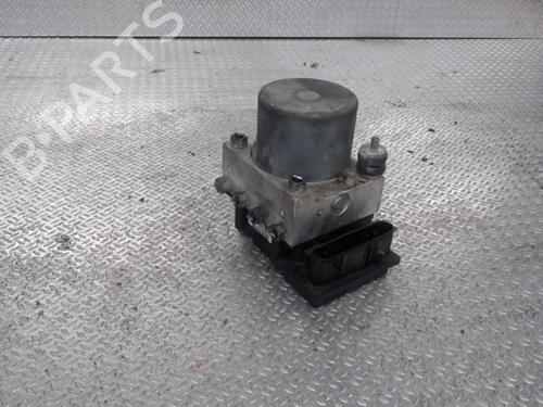 Used ABS pump OPEL MERIVA A MPV (X03) 1.7 CDTI (E75) (100 hp) 30483599