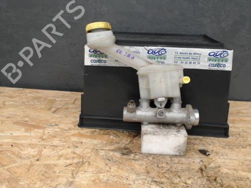Used Brake master cylinder NISSAN X-TRAIL I (T30) 2.2 dCi 4x4 (136 hp) 24070597