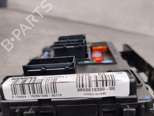 Used Fuse box Fuse box CITROËN C3 I (FC_, FN_) 1.4 HDi (68 hp) 32690033 32690033