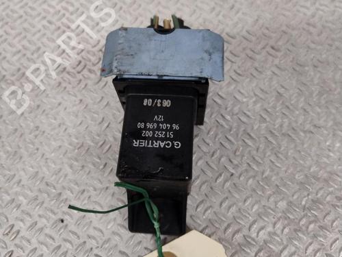 Used Electronic module Electronic module PEUGEOT 308 I (4A_, 4C_) 1.6 HDi (90 hp) 28526722 28526722