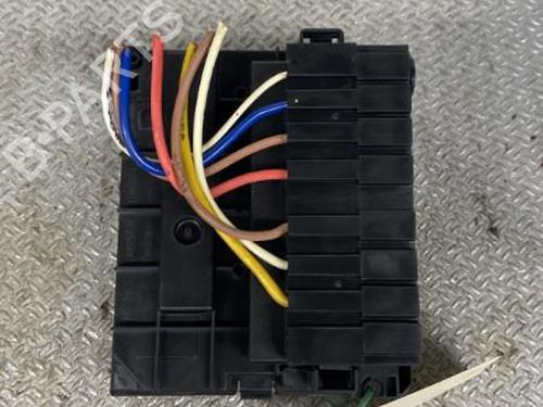 fuse-box-citroen-c4-picasso-i-mpv-ud_-2006-2007-2008-2009-2010-2011-2012-2013-2014-2015-30484501 main image