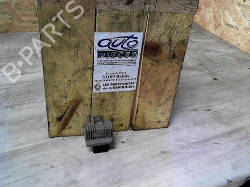 Used Electronic module RENAULT CLIO III (BR0/1, CR0/1) 1.5 dCi (BR0H, CR0H, CR1S, BR1S) (106 hp) 24067503