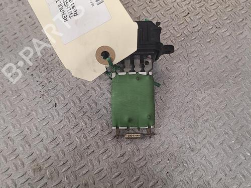 Used Heater resistor Heater resistor RENAULT TWINGO III (BCM_, BCA_) 1.0 SCe 70 (71 hp) 25703773 25703773