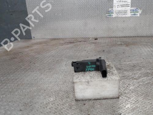 Used Mass air flow sensor MAZDA 2 Hatchback (DL, DJ) 1.5 SKYACTIV-G (90 hp) 24081297