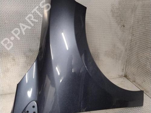 right-front-fenders-renault-megane-iii-hatchback-bz01_-b3_-2008-28685296 main image