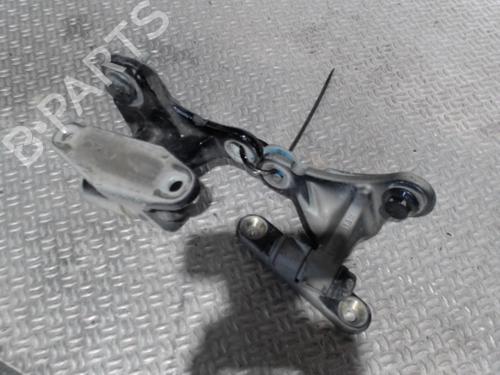 Used Hinge/Door check strap Hinge/Door check strap 39231240 39231240