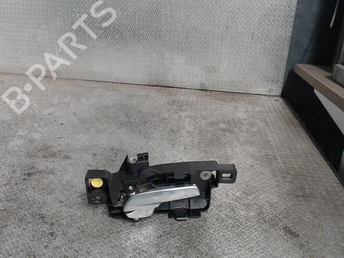 Used Front right interior door handle Front right interior door handle FORD S-MAX (WA6) 1.8 TDCi (125 hp) 24077549 24077549