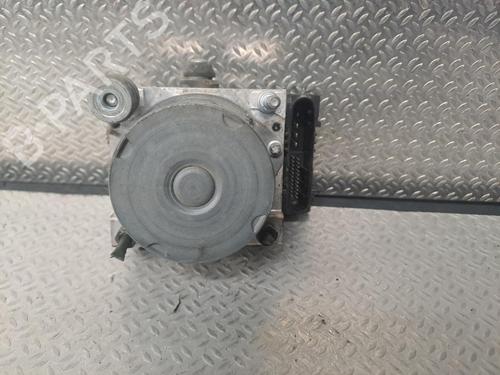 Used ABS pump ABS pump CITROËN C1 (PM_, PN_) 1.0 (68 hp) 30740334 30740334