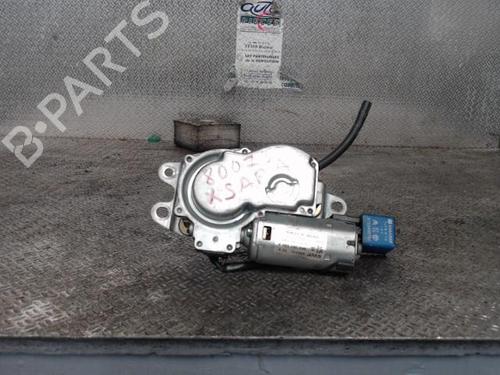 Used Rear wiper motor CITROËN XSARA (N1) 1.9 D (68 hp) 24087519