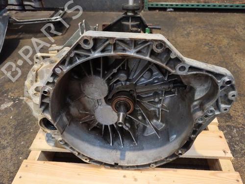 Used Gearbox OPEL MOVANO A Van (X70) 2.5 DTi (FD) (99 hp) 33031346