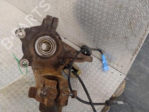 Used Left front steering knuckle Left front steering knuckle PEUGEOT 206 Hatchback (2A/C) 1.4 i (75 hp) 30047277 30047277