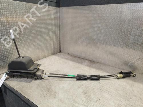 Shift knob RENAULT CLIO IV (BH_) 1.5 dCi 75 | BP24081950I34 