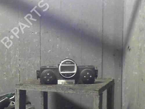 Used Climate control Climate control 24064229 24064229