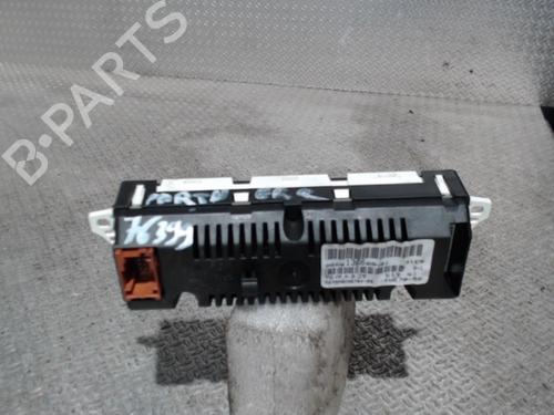 Used Display monitor PEUGEOT PARTNER Box Body/MPV 1.6 HDi 16V (90 hp) 24081639