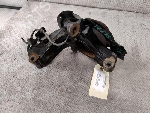 right-front-steering-knuckle-renault-megane-iv-hatchback-b9amn_-2015-26725068 main image