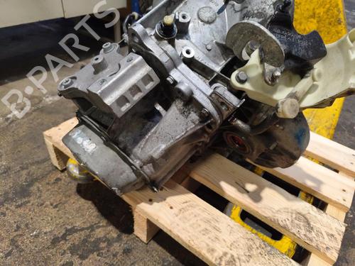 Used Gearbox Gearbox PEUGEOT 207 (WA_, WC_) 1.6 HDi (92 hp) 32004846 32004846