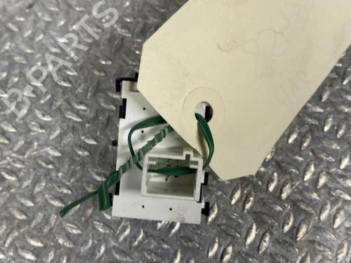 Left front window switch DS DS 3 / DS 3 CROSSBACK (UR_, UC_, UJ_) E-TENSE (UZZKXZ) | BP24101570I27 - Image 2