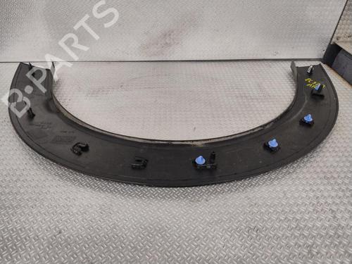 Used Rear right wheel arch trim CITROËN C4 CACTUS 1.2 VTi 75 / PureTech 75 (75 hp) 27332641