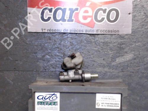 Used Brake master cylinder PEUGEOT 106 II (1A_, 1C_) 1.1 i (60 hp) 24068010