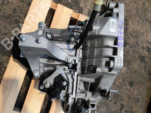 Gearbox DACIA SANDERO II TCe 90 (B8M1, B8MA, B8AC) | BP31843177M3  - Image 5
