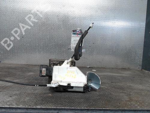 Used Front left lock PEUGEOT 5008 (0U_, 0E_) 1.6 HDi (110 hp) 24090015