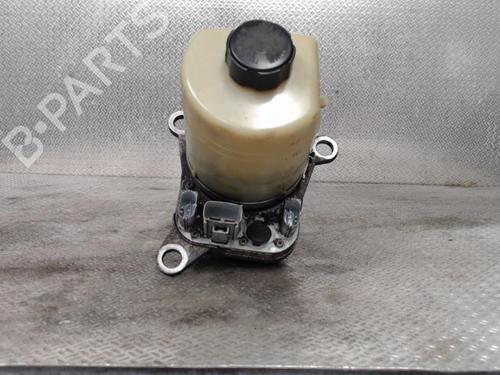 Used Steering pump Steering pump FORD FOCUS II (DA_, HCP, DP) 2.0 TDCi (133 hp) 24096765 24096765