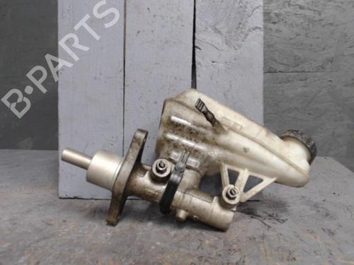 Used Brake master cylinder Brake master cylinder PEUGEOT EXPERT Van (VF3A_, VF3U_, VF3X_) 2.0 HDi 120 (120 hp) 24070346 24070346