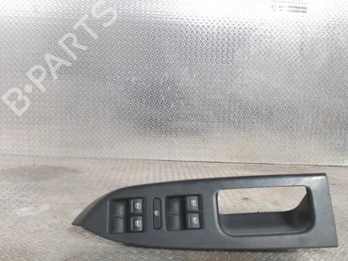 Used Left front window switch Left front window switch VW TOURAN (1T1, 1T2) 1.9 TDI (105 hp) 24071952 24071952