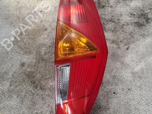 Used Right taillight FIAT PUNTO (188_) 1.2 60 (188.030, .050, .130, .150, .230, .250) (60 hp) 24099233