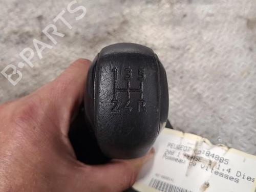 Used Gear lever PEUGEOT 208 I (CA_, CC_) 1.4 HDi (68 hp) 24100926