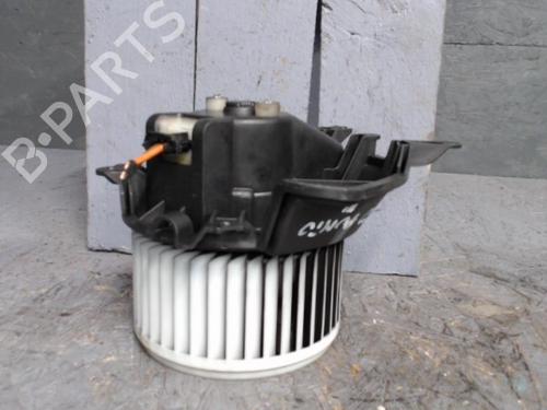 Used Heater blower motor FIAT GRANDE PUNTO (199_) 1.3 D Multijet (75 hp) 24070410