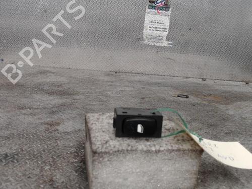 Used Switch Switch PEUGEOT 407 (6D_) 1.6 HDi 110 (6D9HZC, 6D9HYC) (109 hp) 24092773 24092773